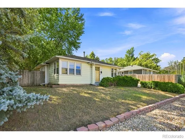 1513 9th Avenue Longmont, CO 80501