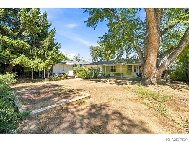 1513 9th Avenue Longmont, CO 80501