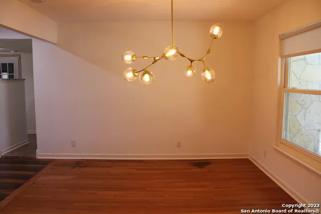 140 ARVIN DR San Antonio, TX 78209
