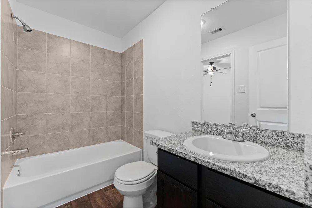 9915 Opal Stone Way Conroe, TX 77306