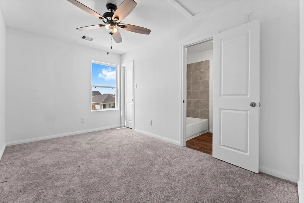 9915 Opal Stone Way Conroe, TX 77306