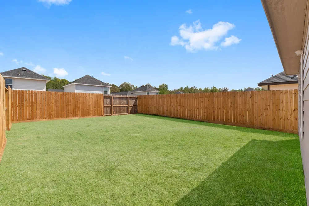 9915 Opal Stone Way Conroe, TX 77306