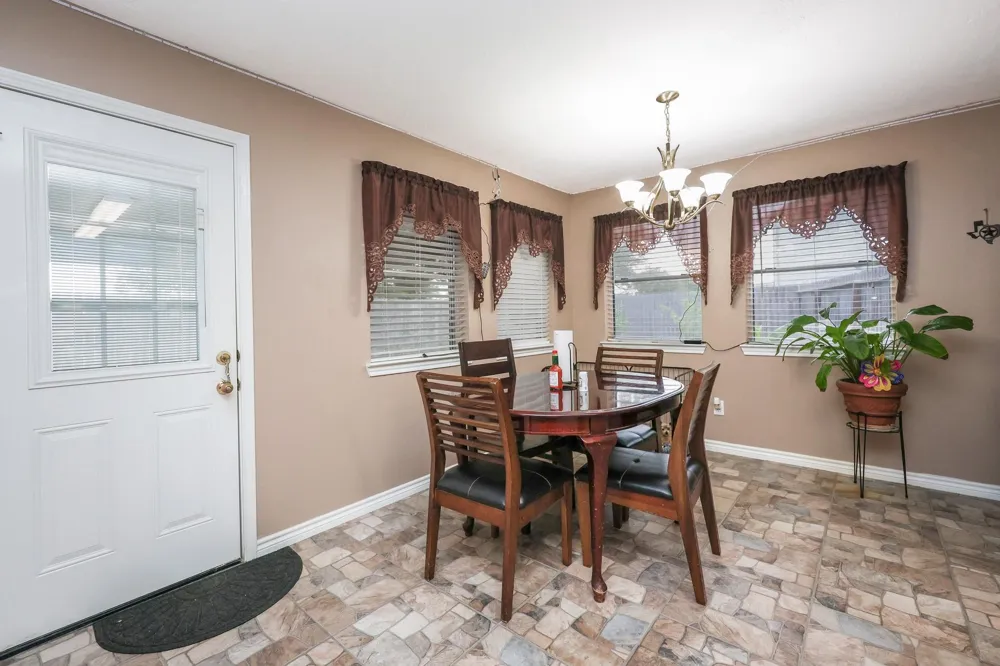 5233 Ridgecrest Drive La Porte, TX 77571