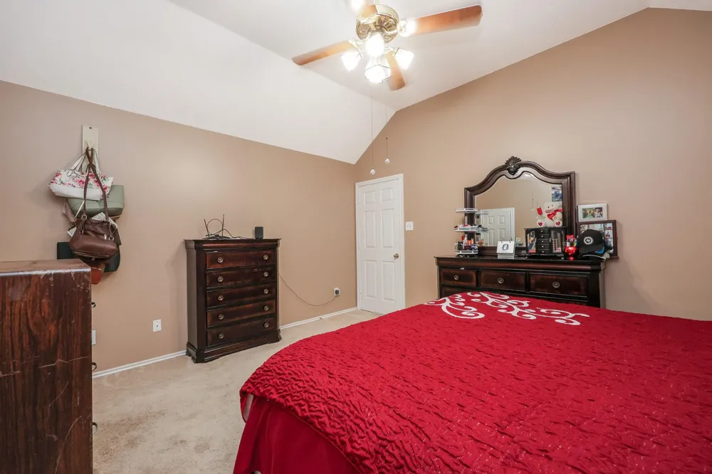 5233 Ridgecrest Drive La Porte, TX 77571