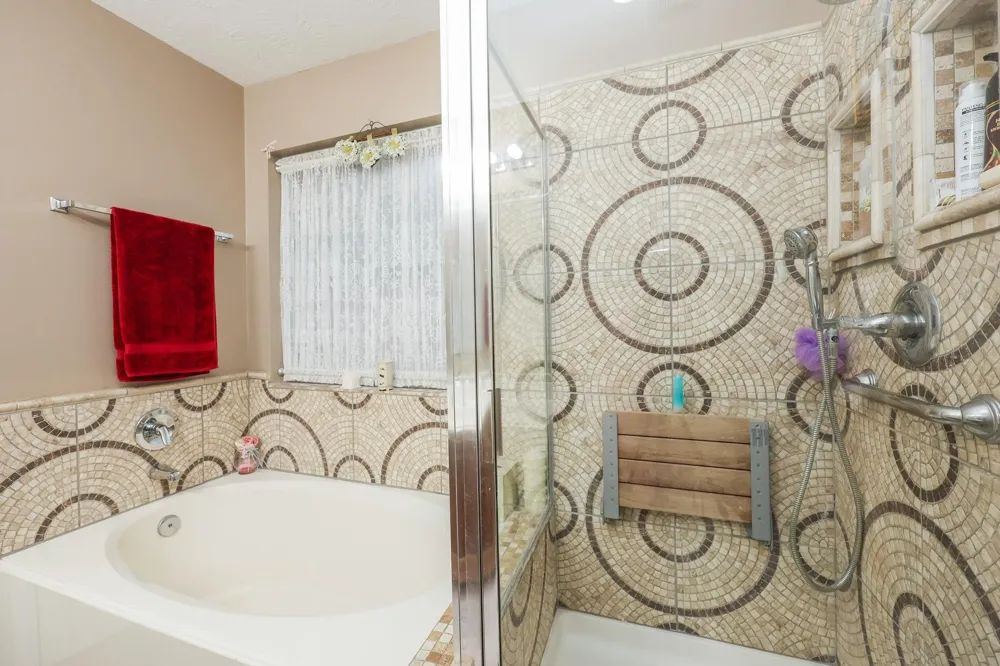 5233 Ridgecrest Drive La Porte, TX 77571