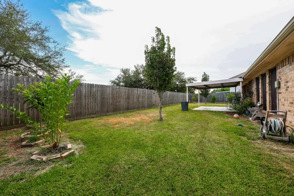 5233 Ridgecrest Drive La Porte, TX 77571