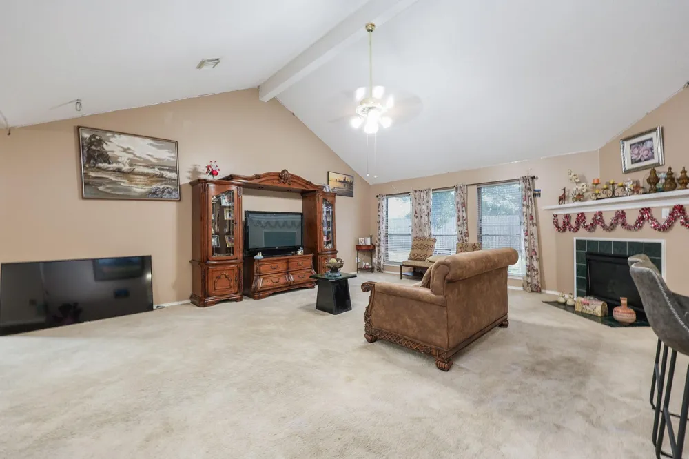 5233 Ridgecrest Drive La Porte, TX 77571