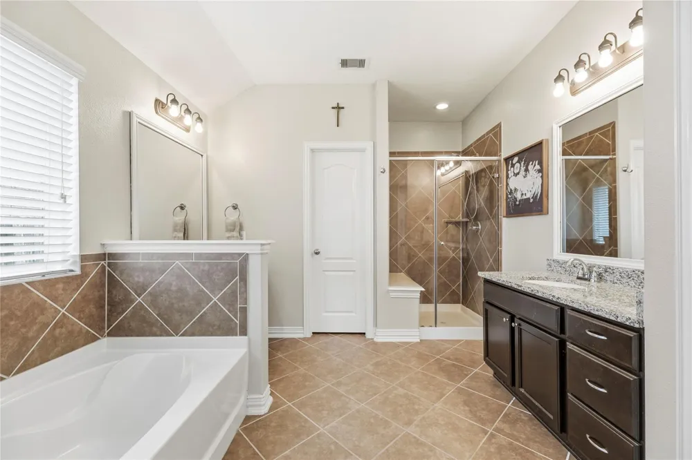 16014 Mark Crest Drive Hockley, TX 77447