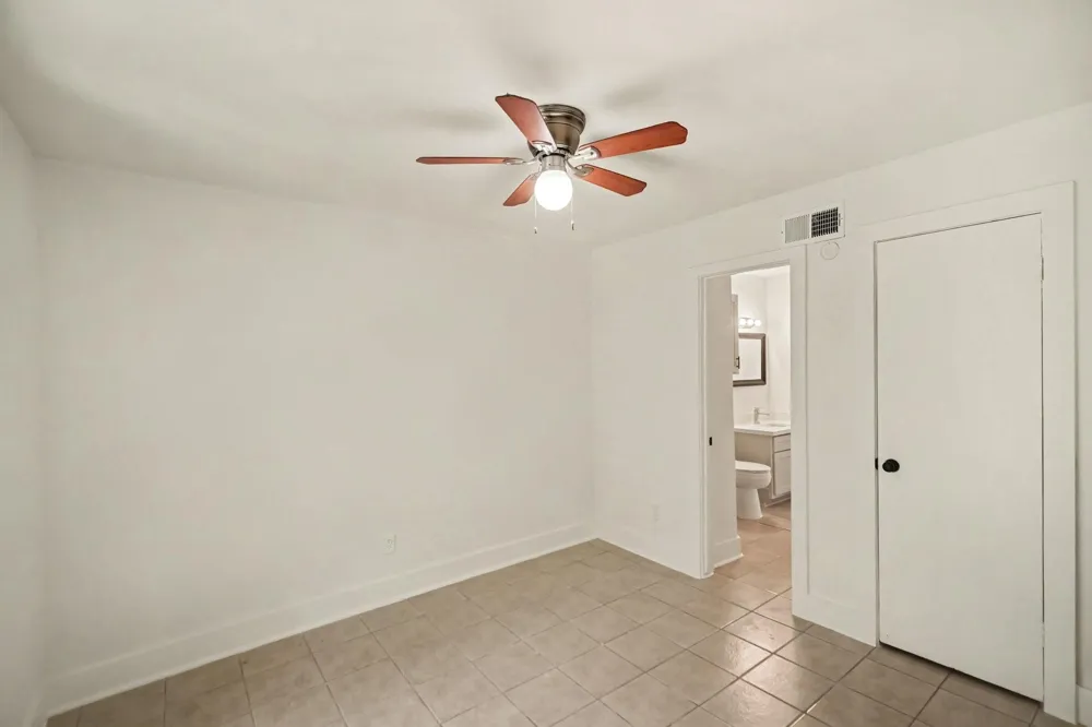 5704 Edgemoor Drive #81 Houston, TX 77081