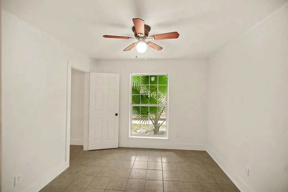 5704 Edgemoor Drive #81 Houston, TX 77081