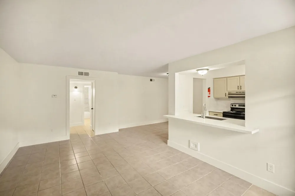 5704 Edgemoor Drive #81 Houston, TX 77081