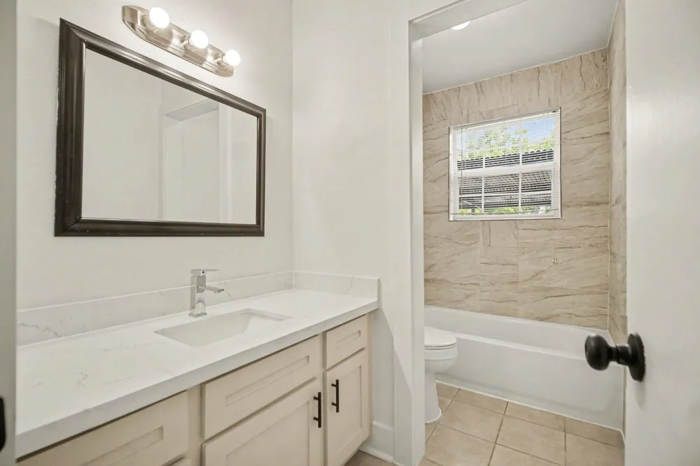 5704 Edgemoor Drive #81 Houston, TX 77081