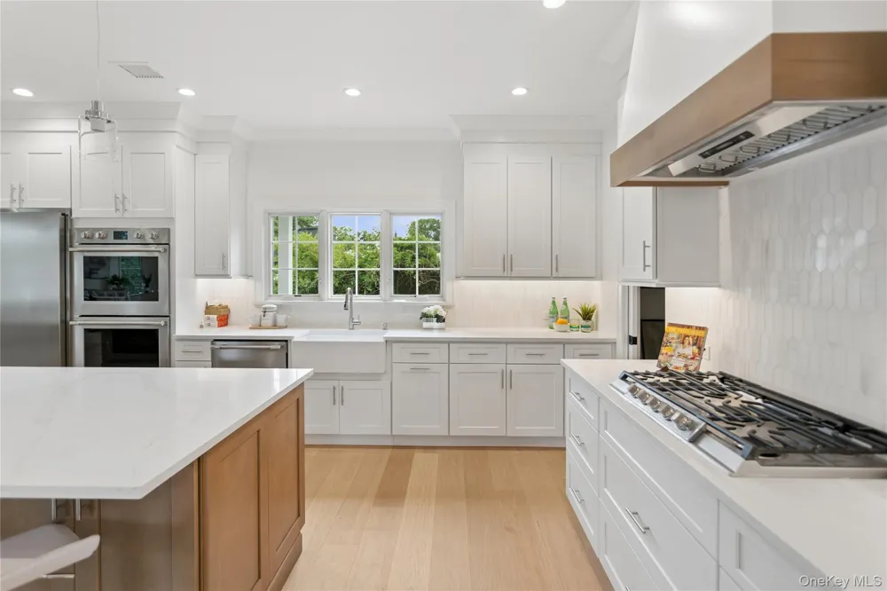 1438 Dewey Avenue North Bellmore, NY 11710