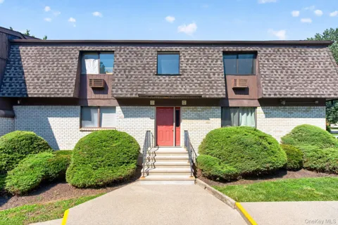 1802 Cherry Hill Drive