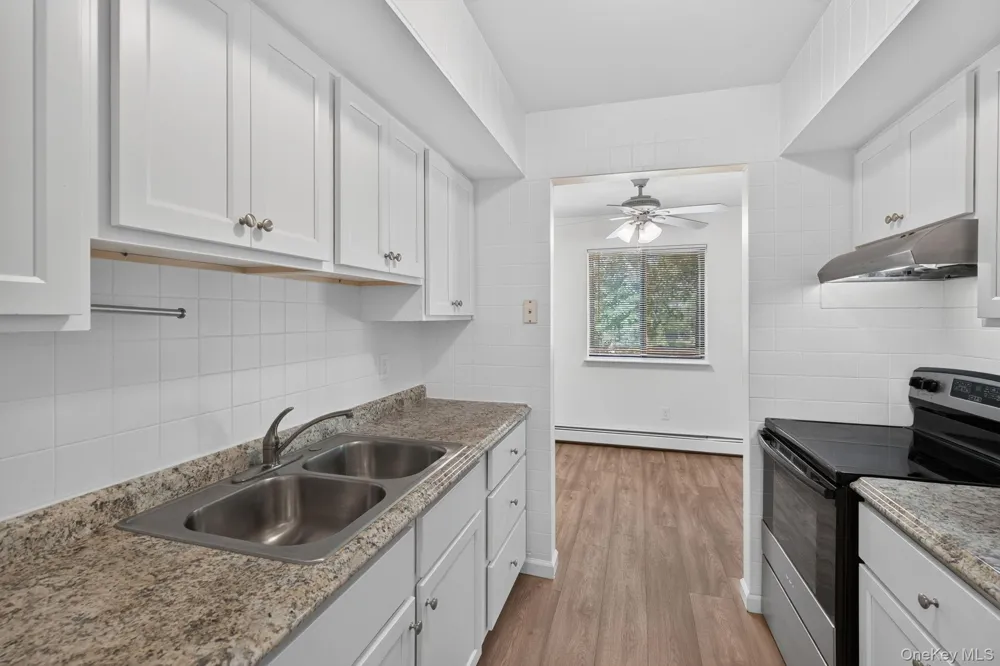 1802 Cherry Hill Drive Poughkeepsie, NY 12603