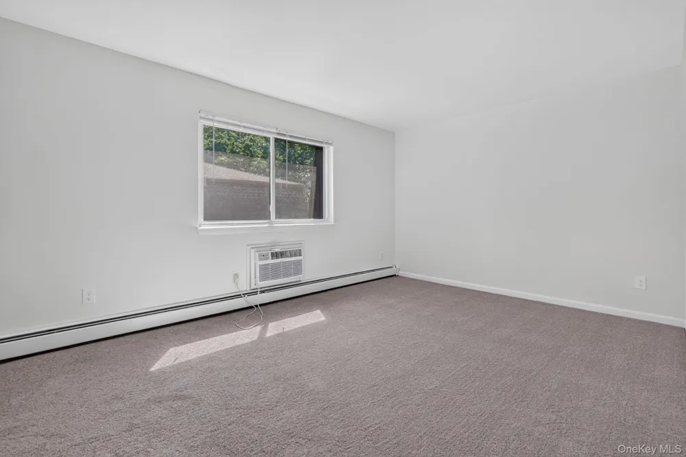 1802 Cherry Hill Drive Poughkeepsie, NY 12603