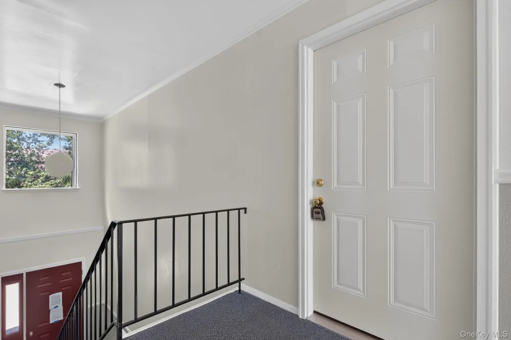 1802 Cherry Hill Drive Poughkeepsie, NY 12603