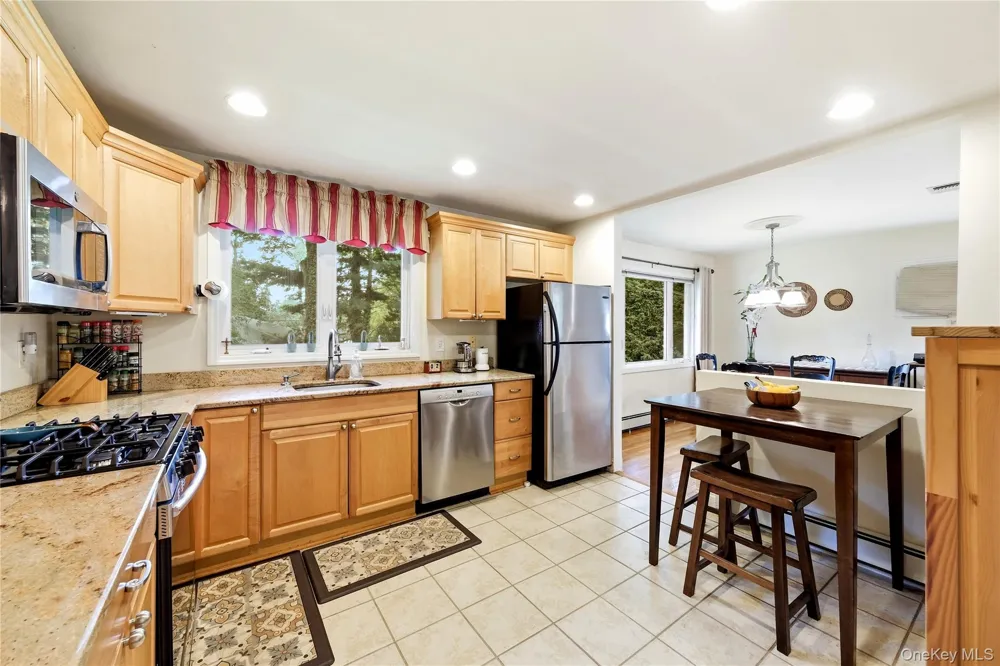 30 Oregon Drive Huntington Station, NY 11746