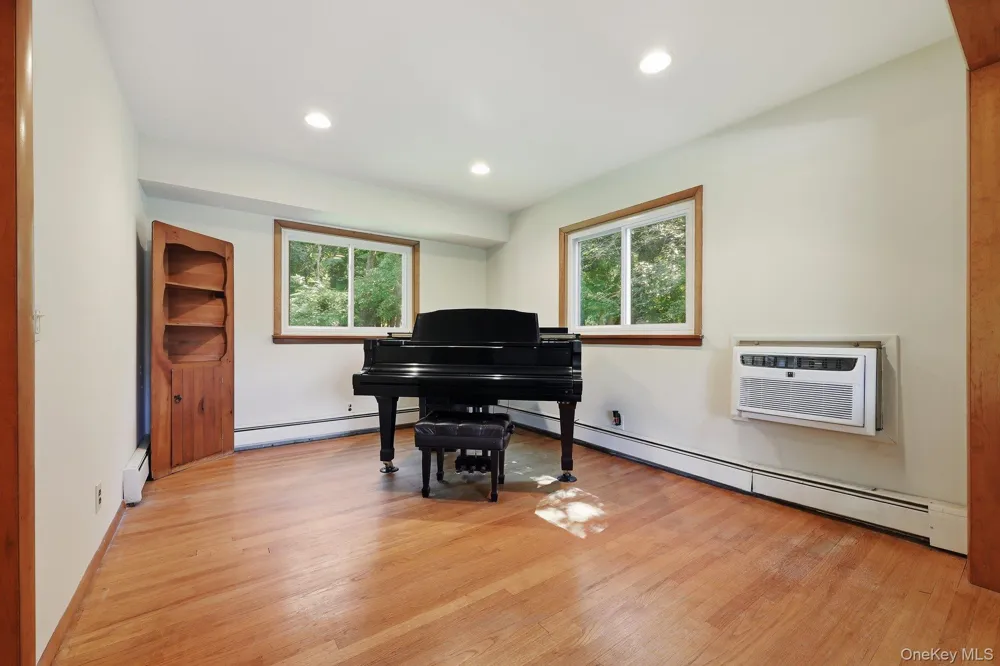 5 River Road Suffern, NY 10901
