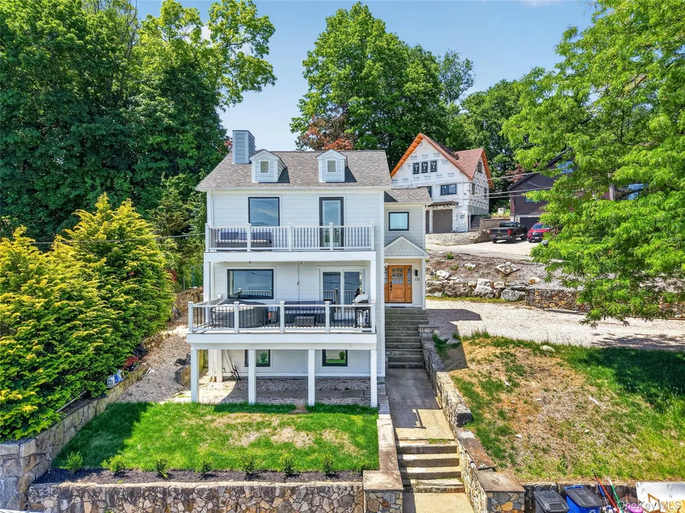 175 W Lakeshore Drive Carmel, NY 10512