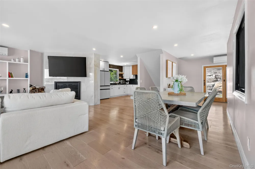 175 W Lakeshore Drive Carmel, NY 10512