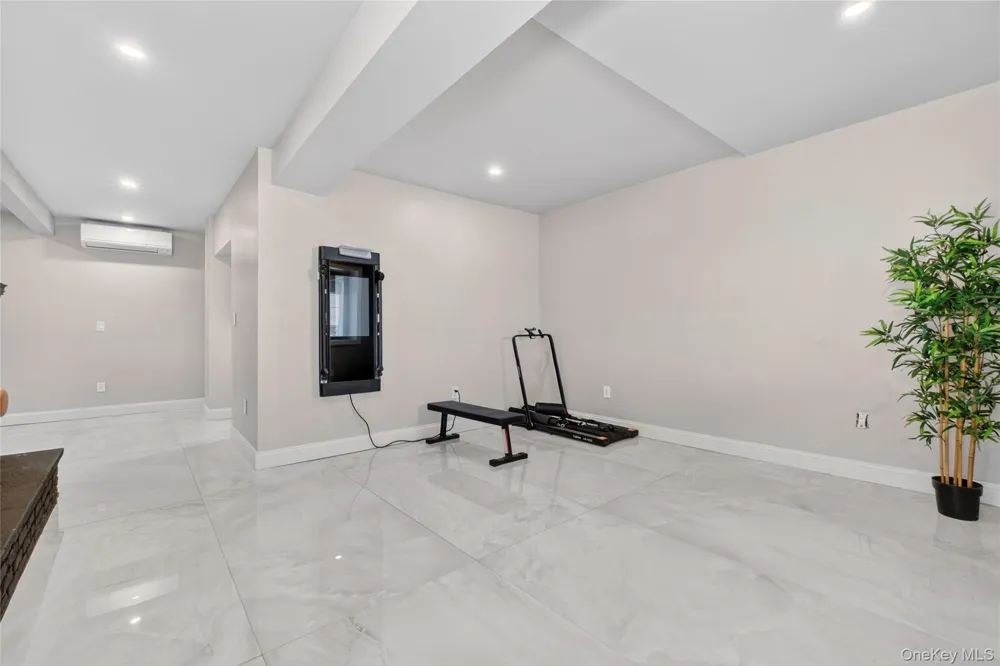175 W Lakeshore Drive Carmel, NY 10512
