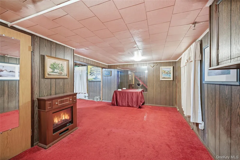 30 Greenvale Circle White Plains, NY 10607