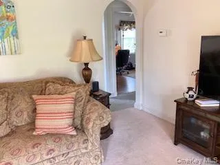 87 11th Avenue South Huntington, NY 11746