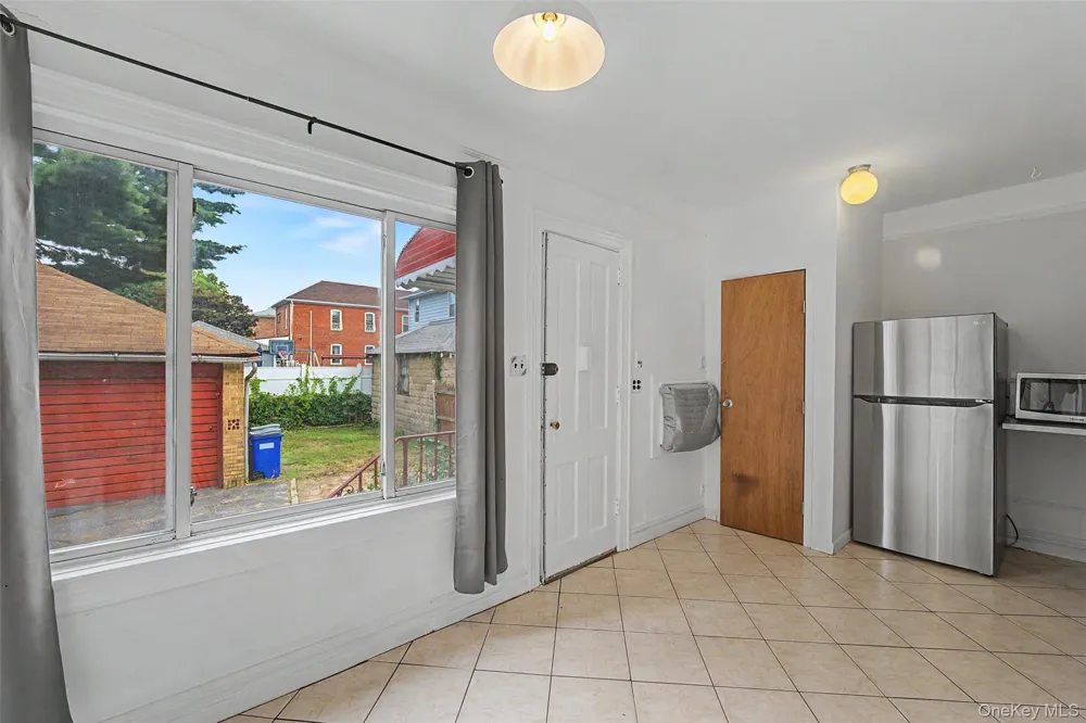 1085 Sackett Avenue Bronx, NY 10461