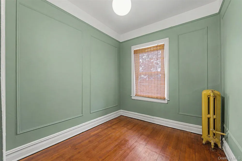 1085 Sackett Avenue Bronx, NY 10461