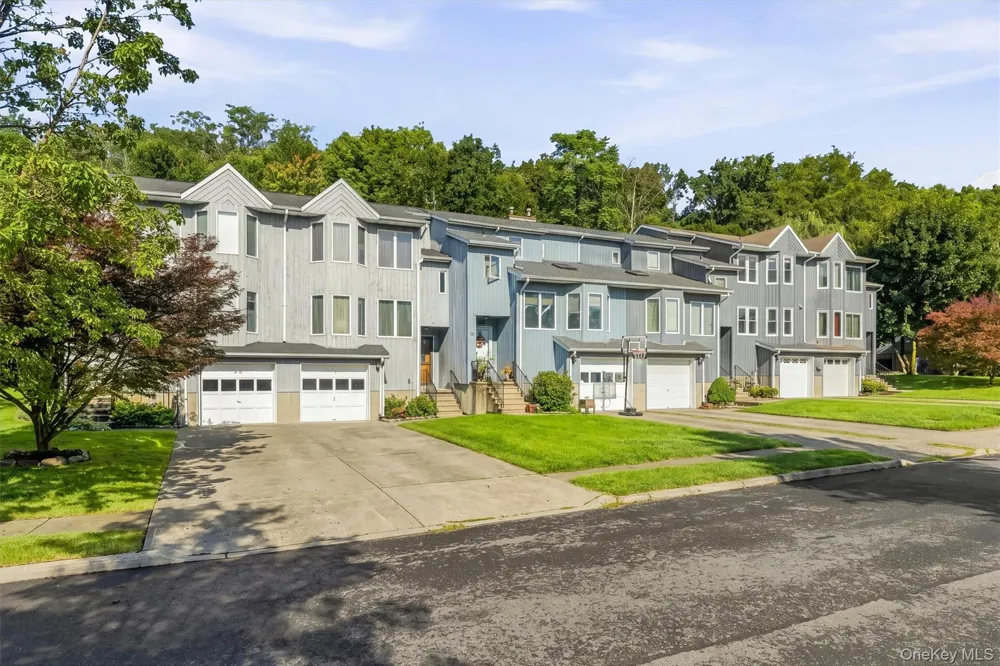 22 Mayer Drive Middletown, NY 10940