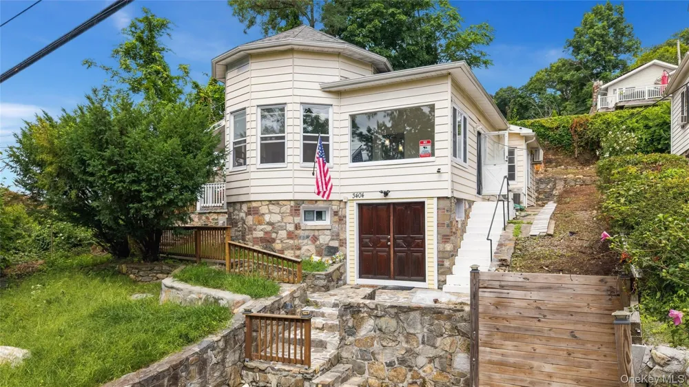 3404 Mohegan Avenue Mohegan Lake, NY 10547