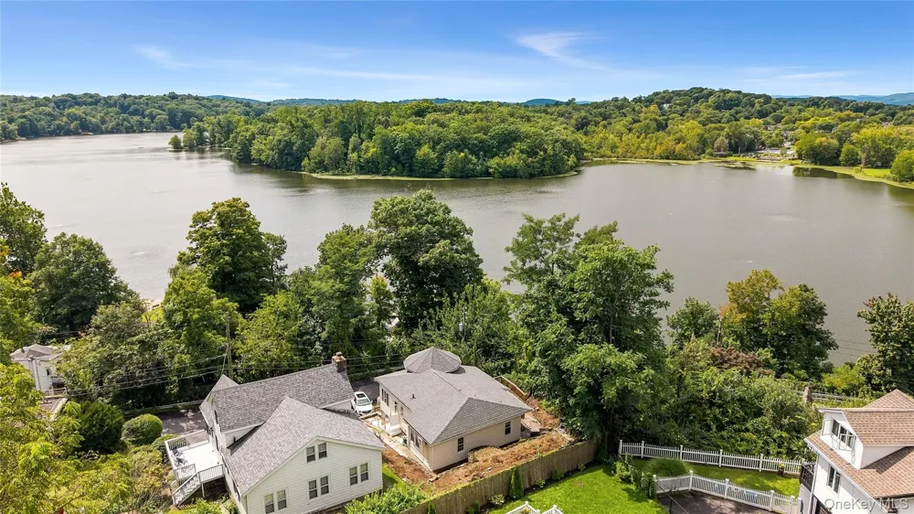 3404 Mohegan Avenue Mohegan Lake, NY 10547