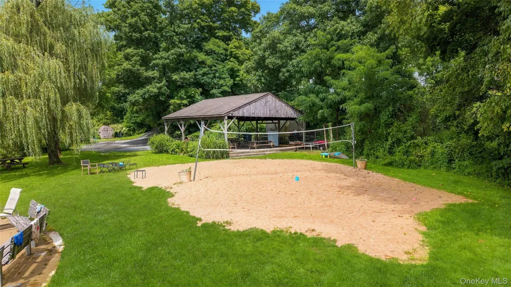 3404 Mohegan Avenue Mohegan Lake, NY 10547