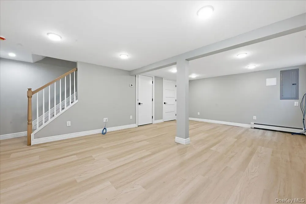 828 Bruce Drive Wantagh, NY 11793