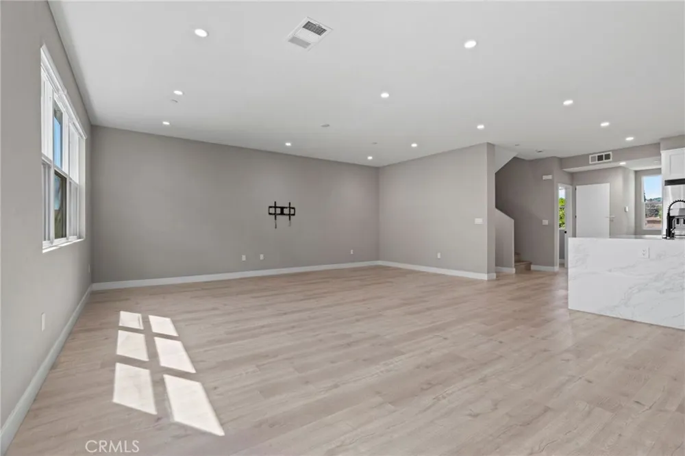 341 S Cypress Street La Habra, CA 90631