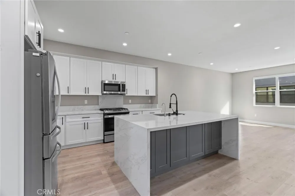 341 S Cypress Street La Habra, CA 90631