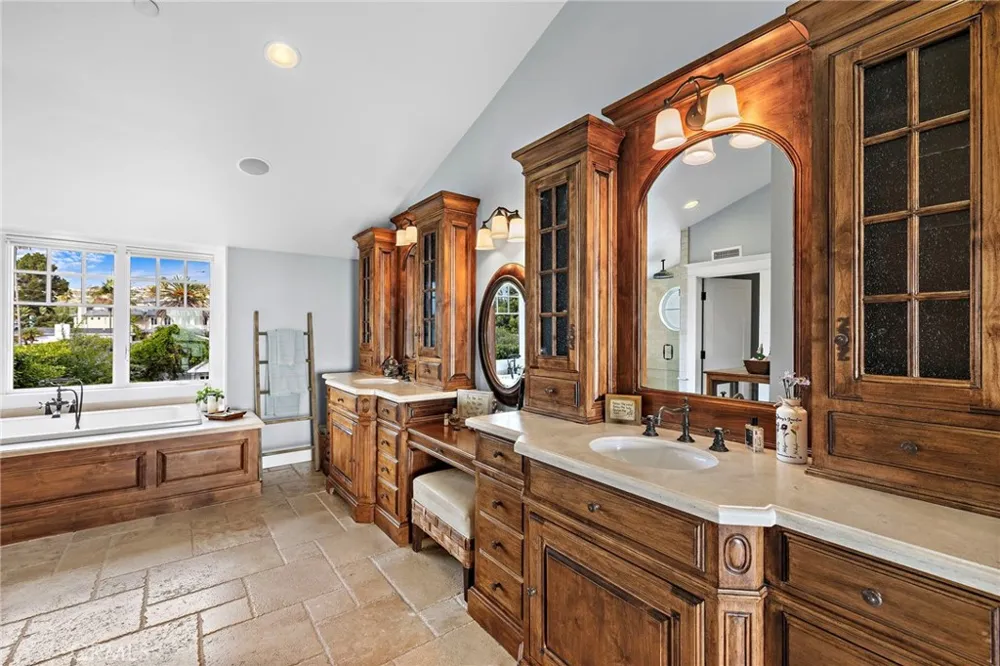 35031 Camino Capistrano Dana Point, CA 92642