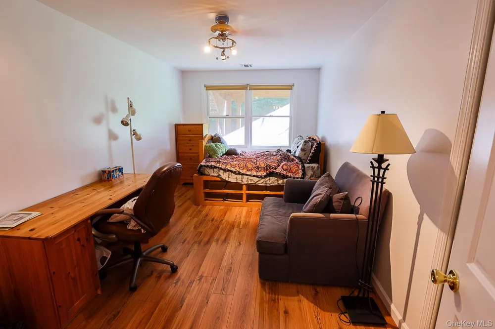 49 Gregg Court Tappan, NY 10983