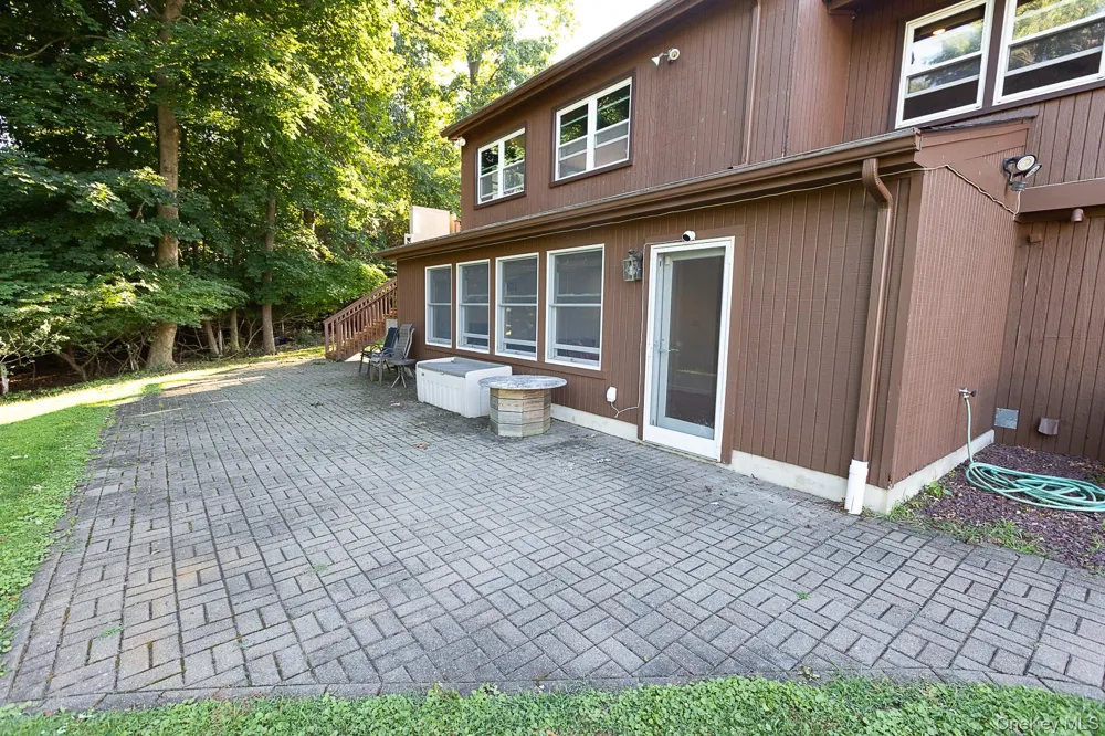 49 Gregg Court Tappan, NY 10983