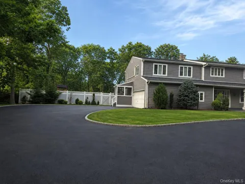 19 Cardinal Lane