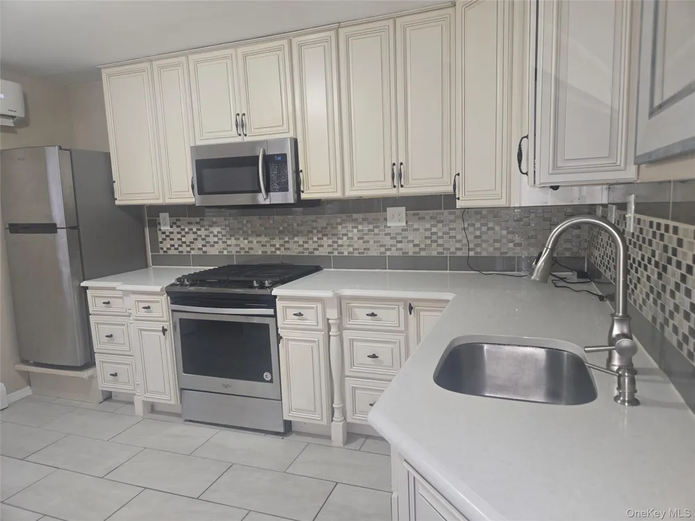 19 Cardinal Lane East Islip, NY 11730