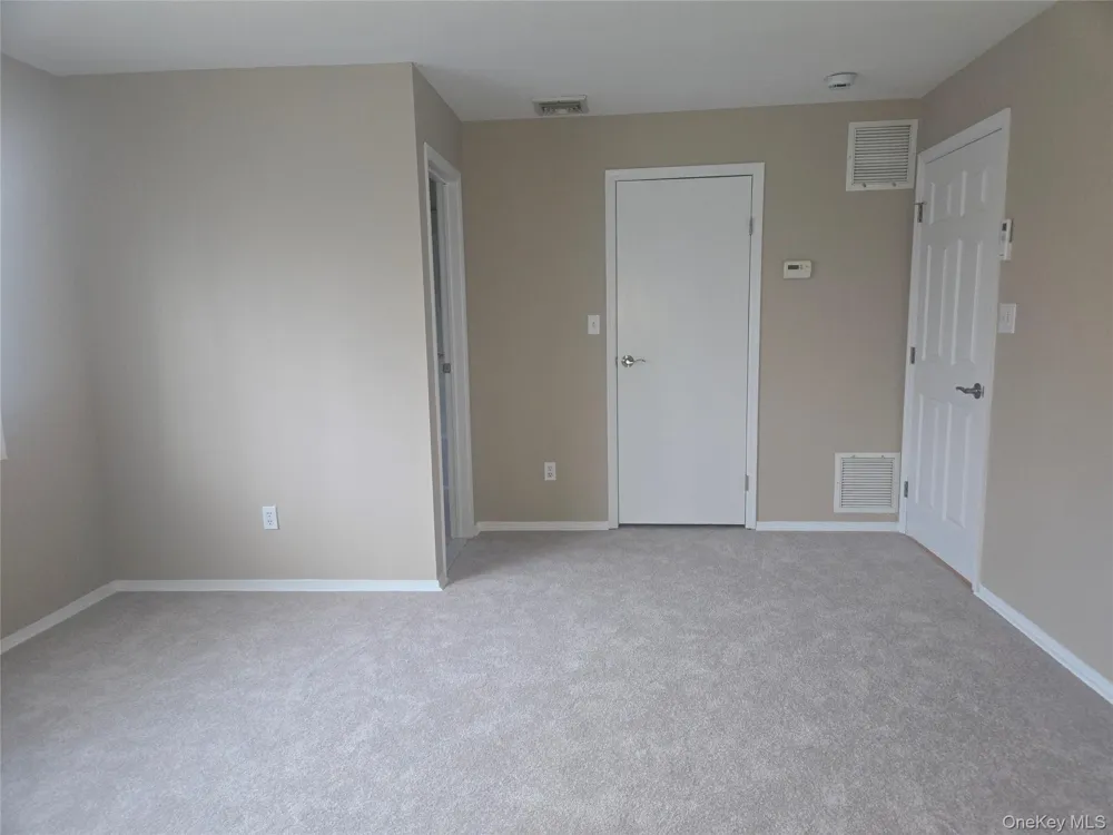 19 Cardinal Lane East Islip, NY 11730