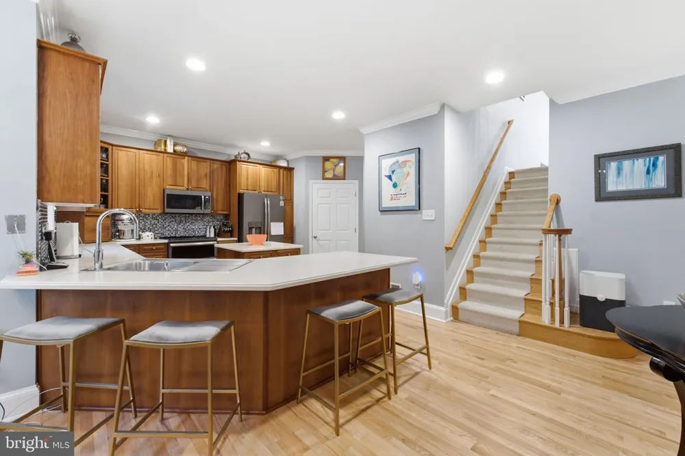 12 DELTA COURT Gaithersburg, MD 20882