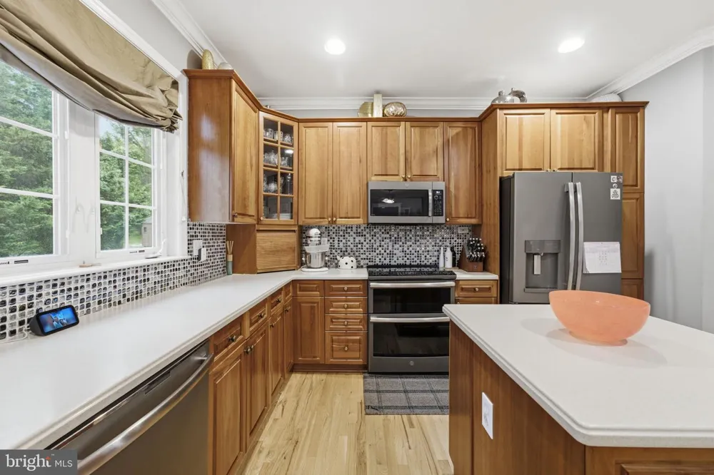 12 DELTA COURT Gaithersburg, MD 20882