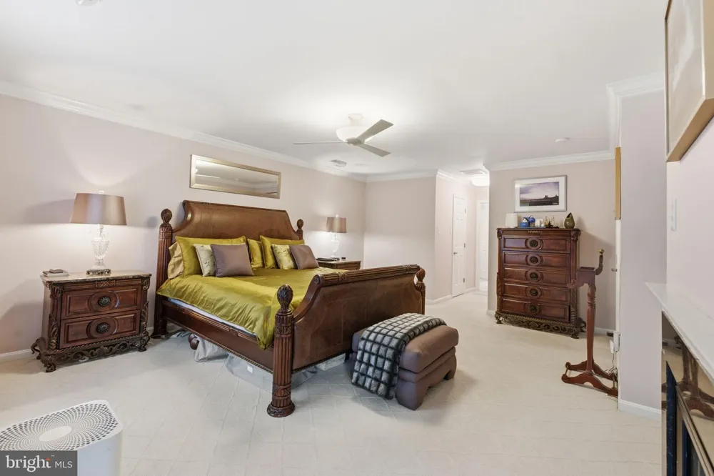 12 DELTA COURT Gaithersburg, MD 20882