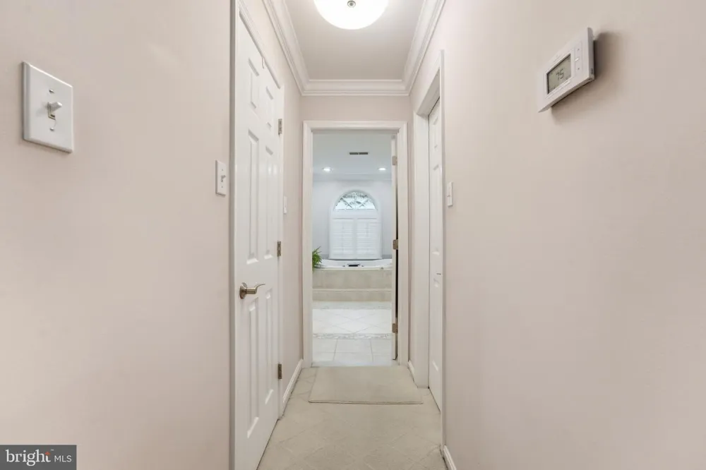 12 DELTA COURT Gaithersburg, MD 20882