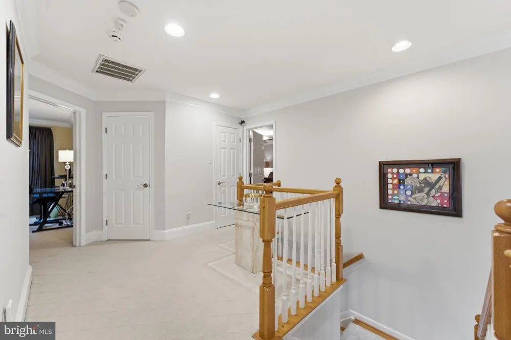 12 DELTA COURT Gaithersburg, MD 20882