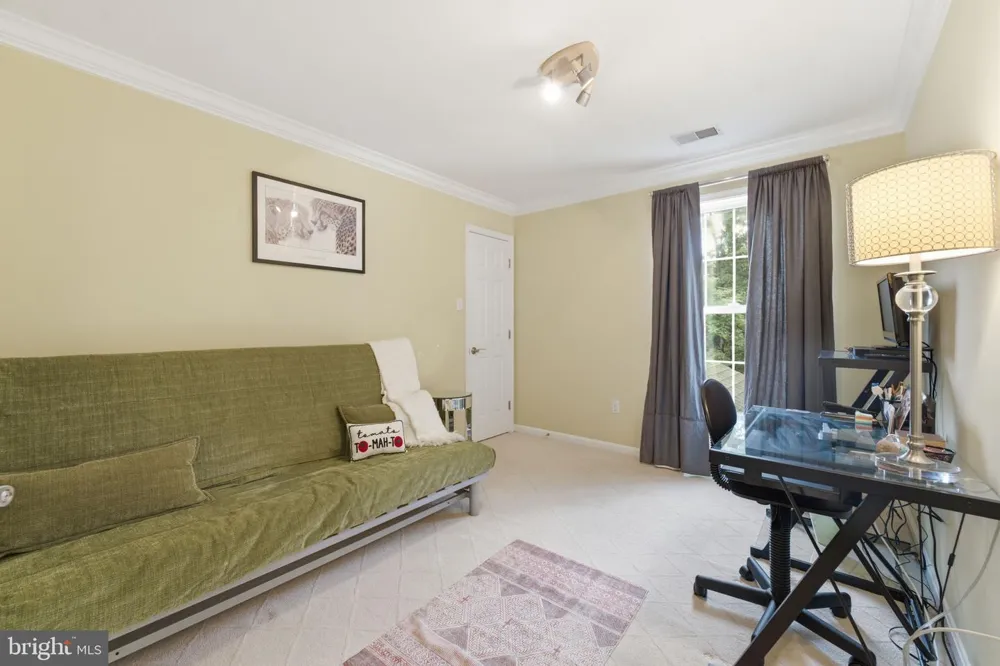 12 DELTA COURT Gaithersburg, MD 20882