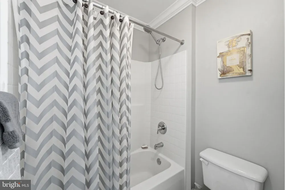12 DELTA COURT Gaithersburg, MD 20882
